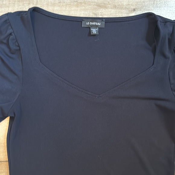 Le Chateau Sweetheart Top - Picture 2 of 3